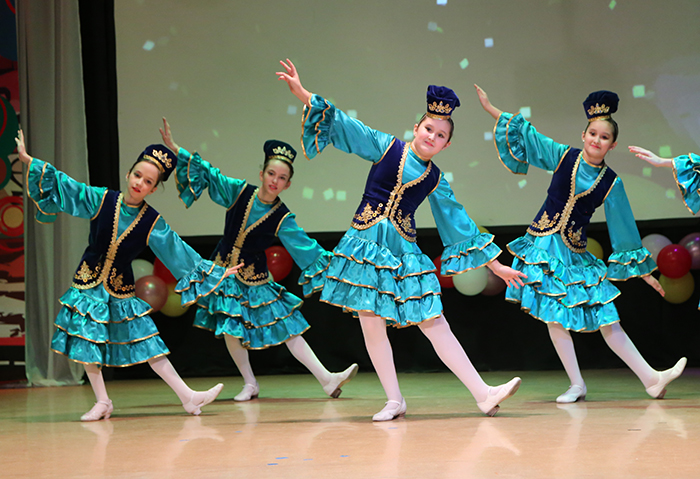 25 февраля в МАУ «Городской культурный центр» состоялся отчётный концерт ансамбля народной песни и танца «Сандугач»
