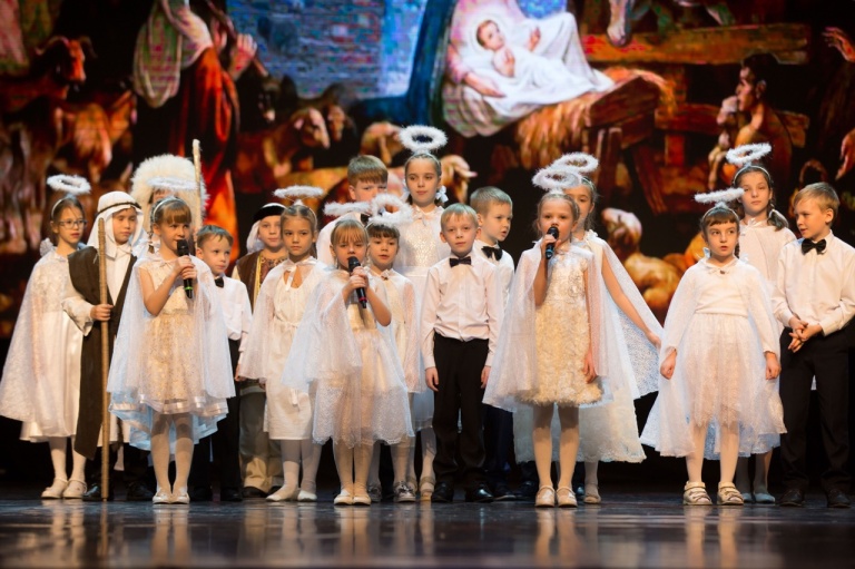 В Сургуте состоялся Городской фестиваль детского и юношеского творчества «Рождество Христово»